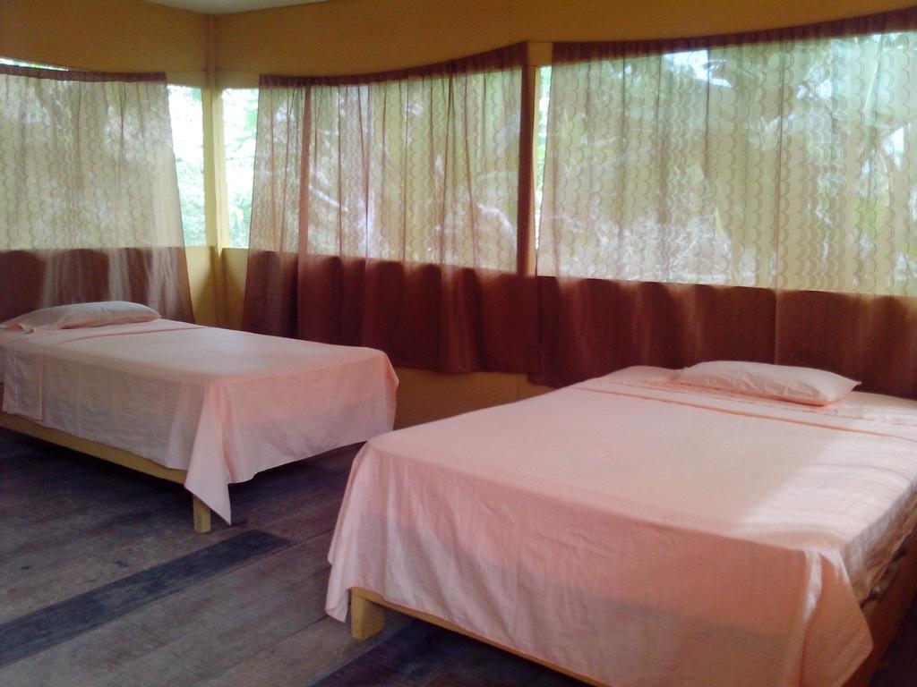 Amazon Queen Lodge Mazán Chambre photo