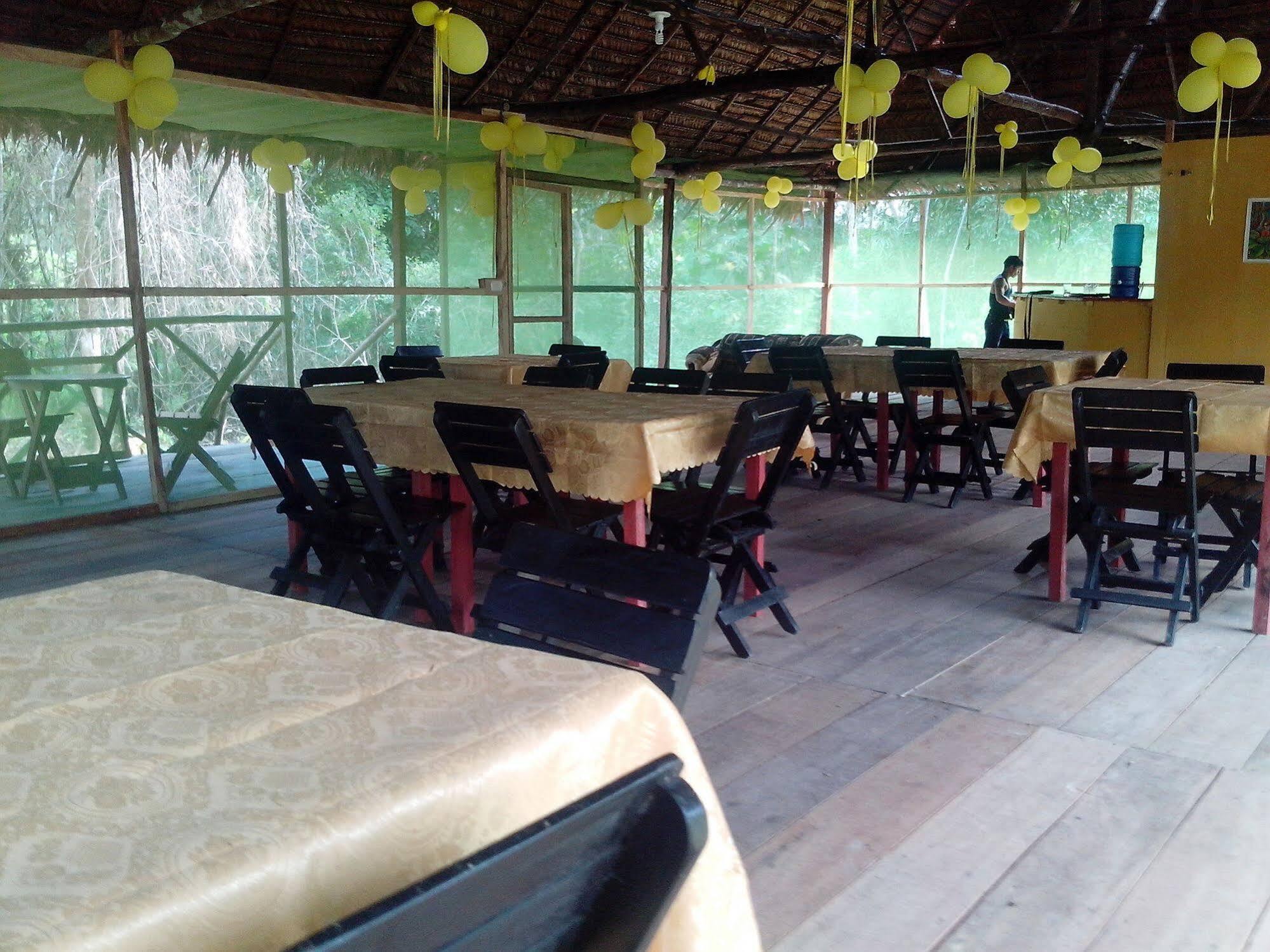 Amazon Queen Lodge Mazán Extérieur photo
